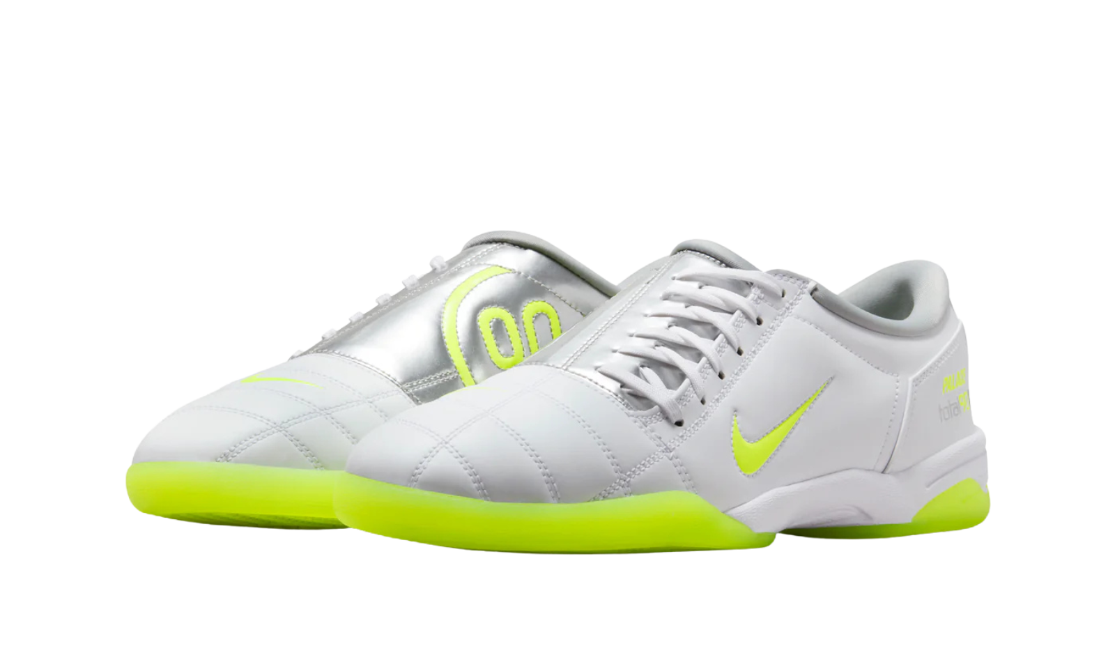 Nike Total 90 x Palace